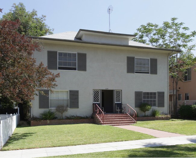 Glenwood Apartments in Riverside, CA - Building Photo - Building Photo