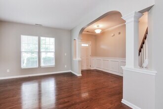 3215 Whispernut Ln in Zebulon, NC - Building Photo - Building Photo