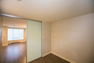 425 Woodland Dr in Vancouver, BC - Building Photo - Building Photo