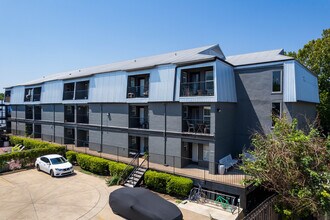 2020 Congress Ave S in Austin, TX - Building Photo - Building Photo