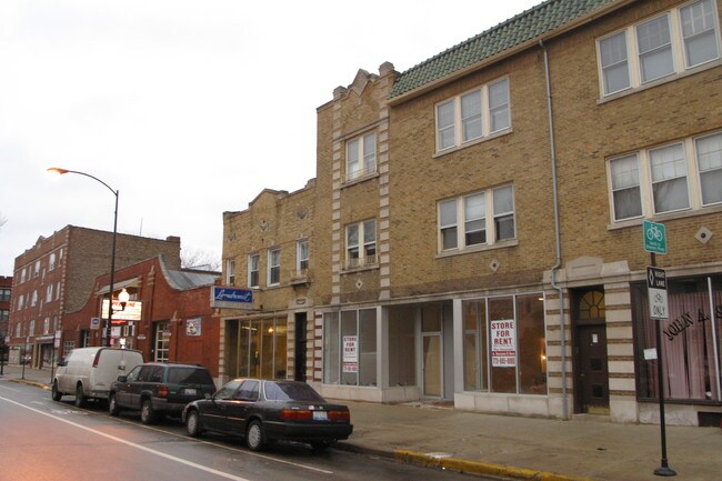 5254-5258 N Damen Ave