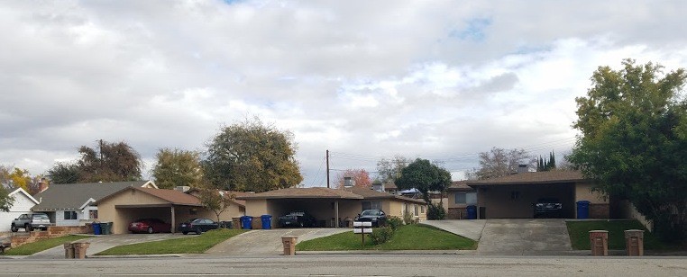 1601 Oswell St in Bakersfield, CA - Building Photo