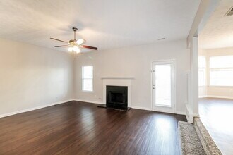670 Compton Ln in Mcdonough, GA - Building Photo - Building Photo