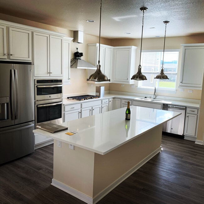 11948 Mountview Ln in Broomfield, CO - Building Photo - Building Photo