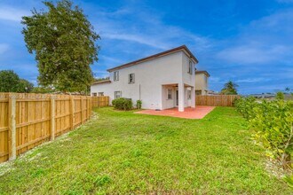 2479 NE 4th St in Homestead, FL - Building Photo - Building Photo