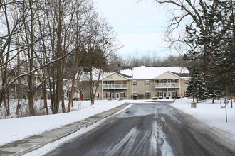 Jefferson Park Senior Apartments in Fairport, NY - Building Photo - Building Photo