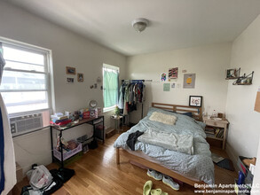 218 W 8th St, Unit 3 in Boston, MA - Building Photo - Building Photo
