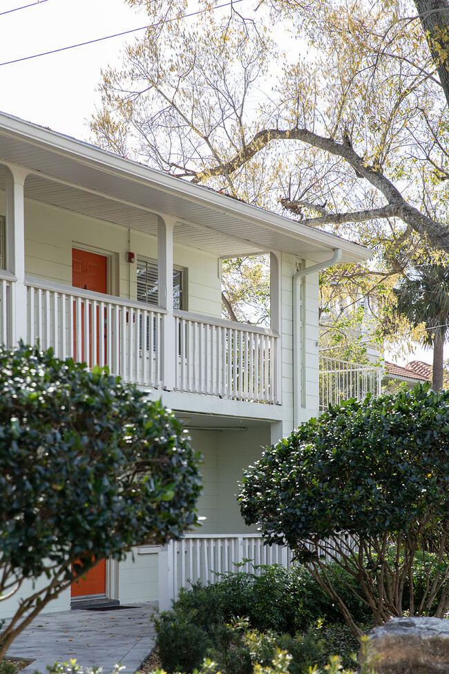 3318 W. De Leon in Tampa, FL - Foto de edificio - Building Photo