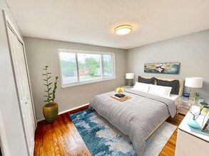 2868 Noble Rd in Cleveland Heights, OH - Foto de edificio - Building Photo