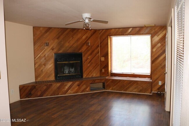 4229 W Pyracantha Dr in Tucson, AZ - Foto de edificio - Building Photo