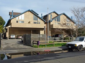 516 Canal St in San Rafael, CA - Building Photo