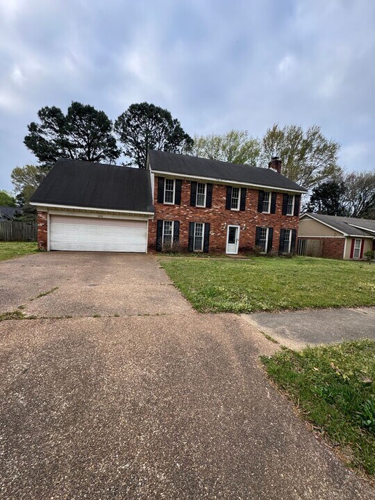 6753 Amersham Dr in Memphis, TN - Building Photo