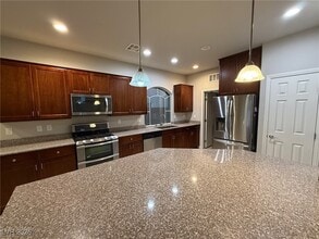 5972 Atlantis Dream Ave in Las Vegas, NV - Building Photo - Building Photo