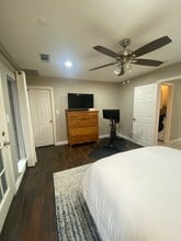 4033 Bowser Ave in Dallas, TX - Building Photo - Building Photo