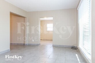 8039 N 29th Ave in Phoenix, AZ - Building Photo - Building Photo