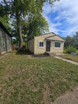 951 N Belleview Pl in Indianapolis, IN - Building Photo