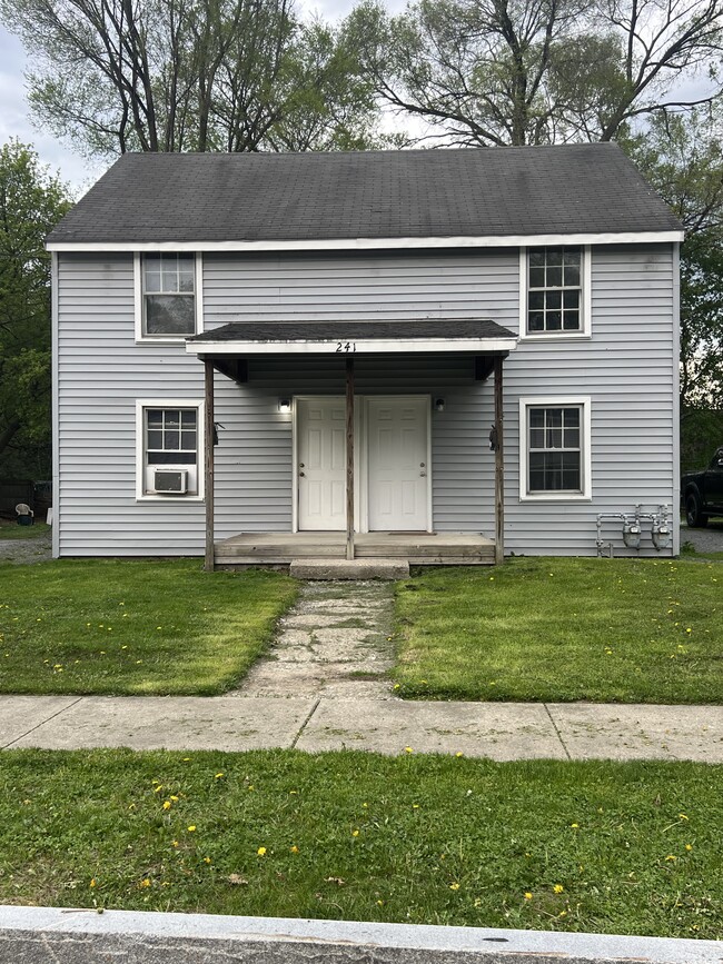 241 Allen St, Unit A