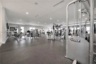 7925 NW 104th Ave in Doral, FL - Building Photo - Building Photo