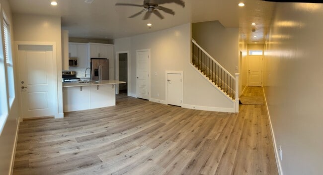 3878 Mustang Vly Dr in Washington, UT - Building Photo - Building Photo