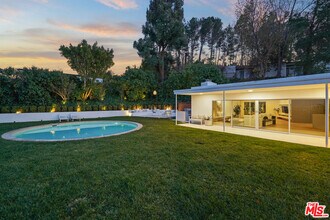 17116 Adlon Rd in Los Angeles, CA - Building Photo - Building Photo