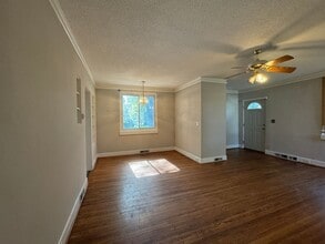 418 W Charlotte Ave in Mount Holly, NC - Building Photo - Building Photo