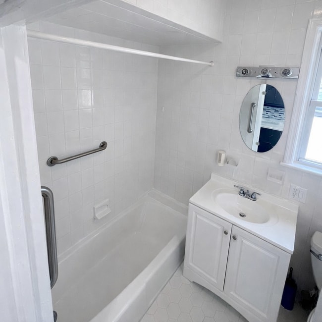 59 Sherman Plz, Unit 2 in Garfield, NJ - Building Photo - Building Photo