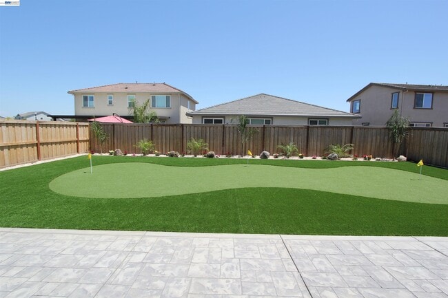 1008 Osprey Dr in Lathrop, CA - Building Photo - Building Photo