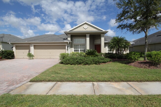 184 Brandy Creek Cir SE in Palm Bay, FL - Building Photo - Building Photo