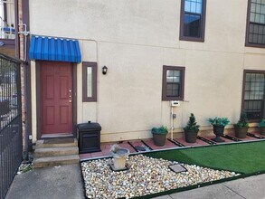 4000 Rawlins St in Dallas, TX - Building Photo - Building Photo
