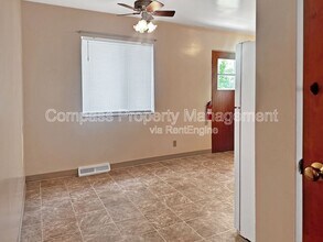 2832 S Burdick St in Kalamazoo, MI - Building Photo - Building Photo