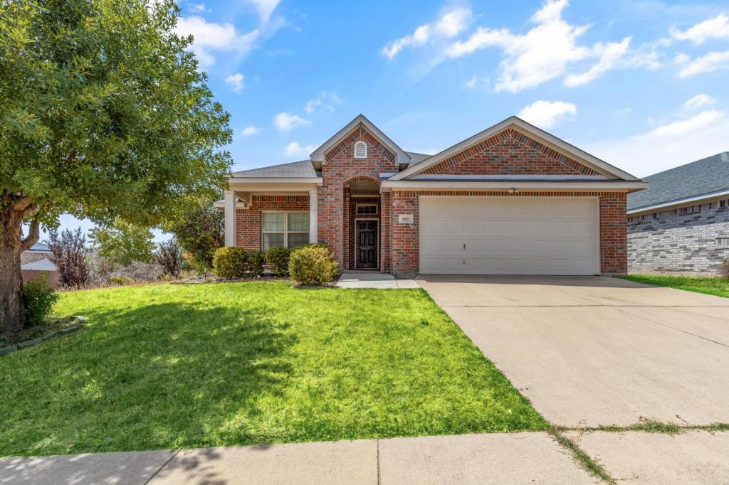 5421 Northfield Dr in Fort Worth, TX - Building Photo