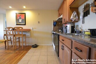 290 Corey Rd, Unit 44 in Boston, MA - Building Photo - Building Photo