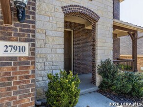 27910 Dana Creek Dr in Boerne, TX - Building Photo - Building Photo