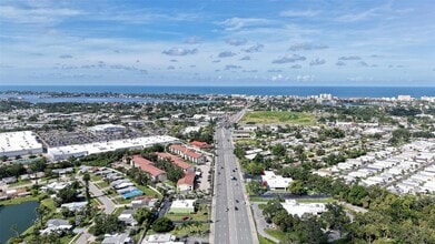 2220 Stickney Point Rd, Unit 519 in Sarasota, FL - Building Photo - Building Photo