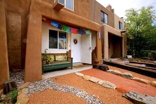 1572 Avenida de Las Americas in Santa Fe, NM - Building Photo