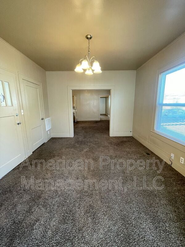 502 S Walnut St in Sapulpa, OK - Foto de edificio - Building Photo