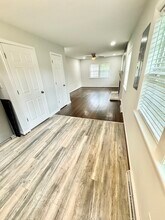 5503 Annette Dr in Sandston, VA - Foto de edificio - Building Photo