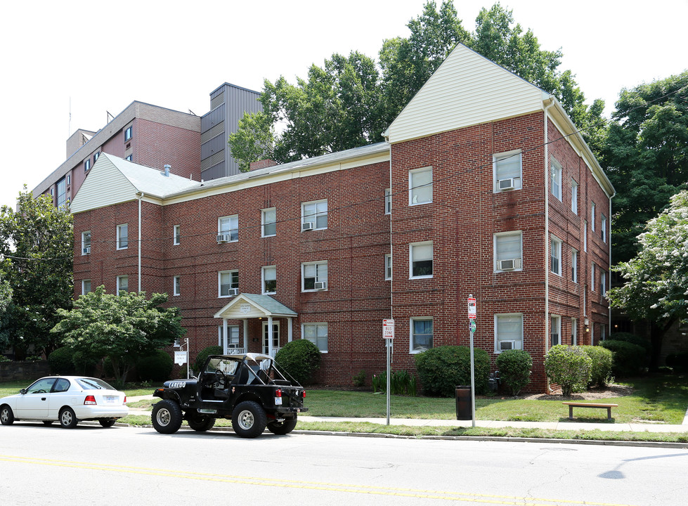 8 Saint Marys St in Raleigh, NC - Foto de edificio