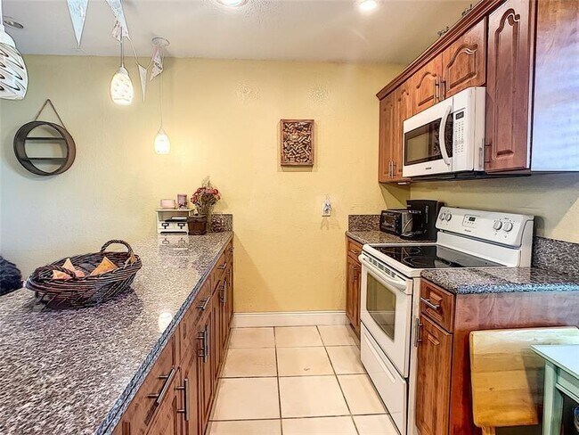 3038 Coral Ridge Dr, Unit 118 in Coral Springs, FL - Building Photo - Building Photo