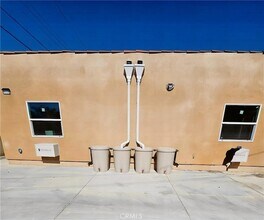 6008 Kansas Ave in Los Angeles, CA - Building Photo - Building Photo