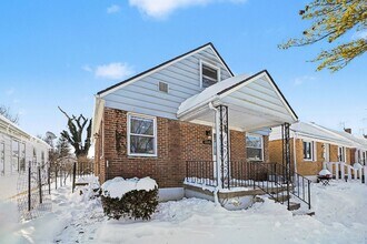 326 Ernst Ave in Dayton, OH - Building Photo - Building Photo