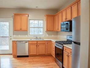 2426C Rochester Rd in Sewickley, PA - Building Photo - Building Photo
