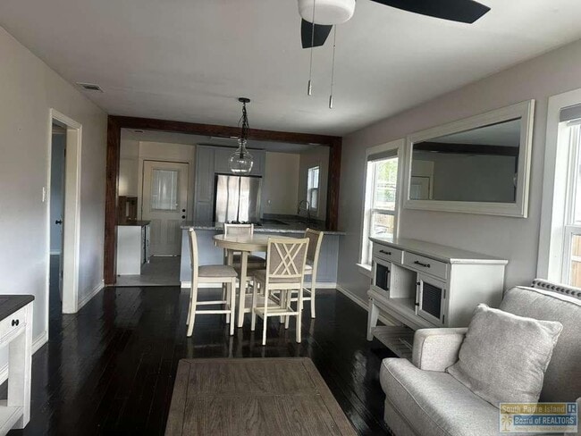 65 Calle Real in Brownsville, TX - Building Photo - Building Photo