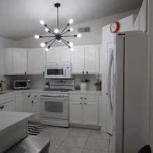 51240 Avenida Velasco in La Quinta, CA - Building Photo - Building Photo