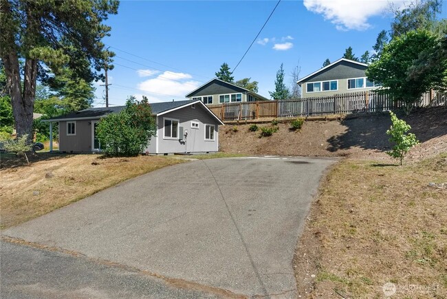 502 Tullis St NE in Olympia, WA - Building Photo - Building Photo