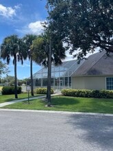 12303 Londonderry Ln in Bonita Springs, FL - Building Photo - Building Photo