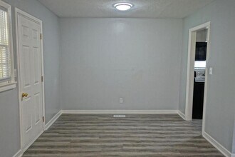 3202 Berkley St SW in Huntsville, AL - Building Photo - Building Photo