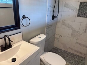 7252 E Beverly Dr in Tucson, AZ - Foto de edificio - Building Photo