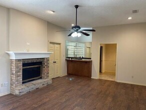 922 Kingston Dr in Mansfield, TX - Building Photo - Building Photo