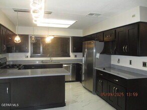 7704 Paiute Way in El Paso, TX - Building Photo - Building Photo